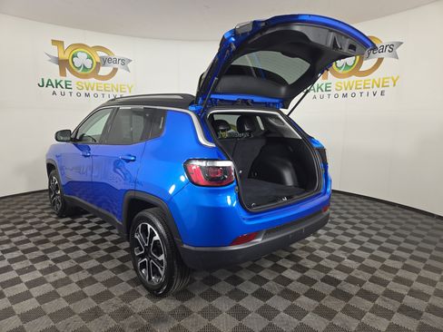 Certified 2022 Jeep Compass Limited image 31