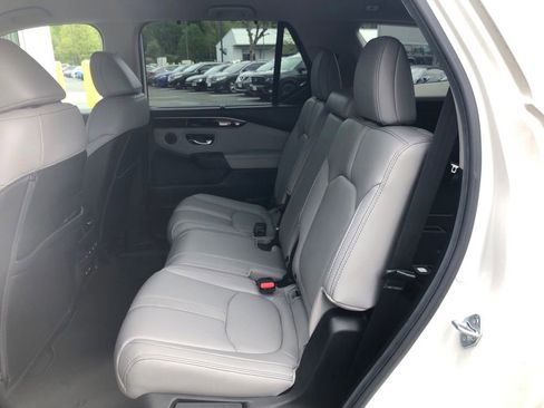 Used 2025 Honda Pilot EX-L image 21