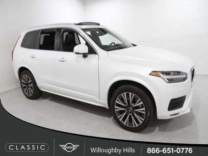 Used 2022 Volvo XC90 T6 Momentum w/ Climate Package