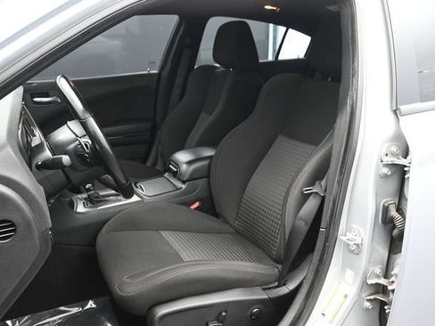 Used 2022 Dodge Charger R/T w/ Blacktop Package RWD image 14