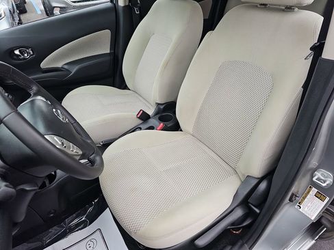 Used 2014 Nissan Versa Note SV FWD image 19