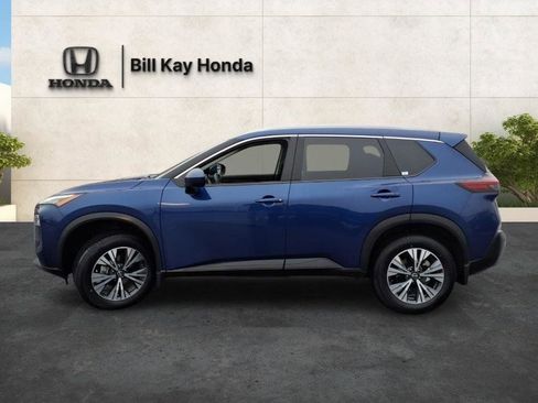 Used 2023 Nissan Rogue SV w/ SV Premium B Package image 7