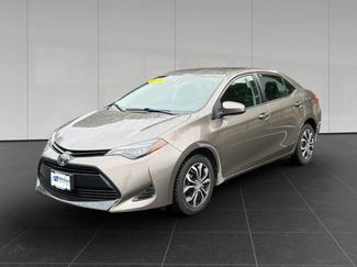 Used 2019 Toyota Corolla LE FWD video 1
