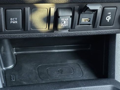 Used 2023 Toyota Tacoma TRD Sport AWD/4WD image 11