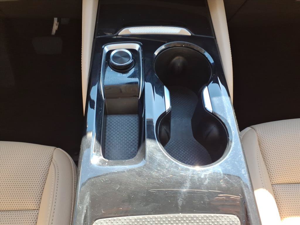 Used 2025 Buick Envision Preferred AWD/4WD image 26
