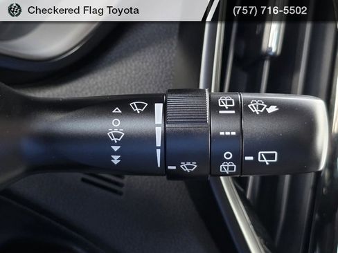 Used 2024 Subaru Ascent Onyx Edition image 31