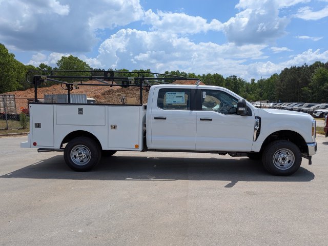 New 2026 Ford F250 XL w/ XL Chrome Package AWD/4WD image 25