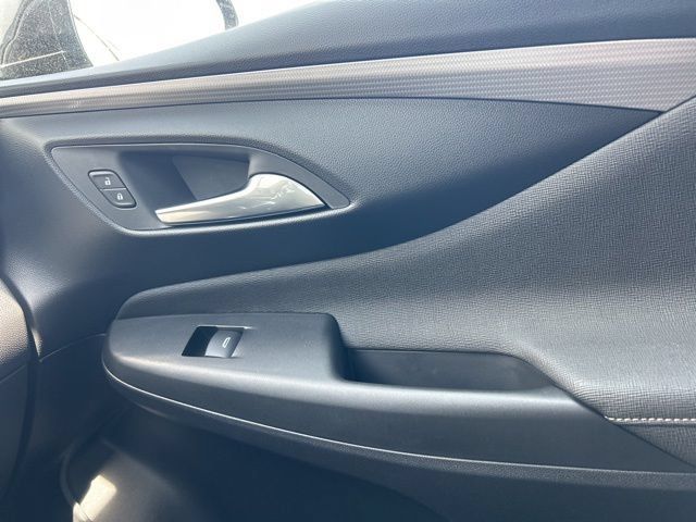 New 2026 Buick Envista Preferred FWD image 36