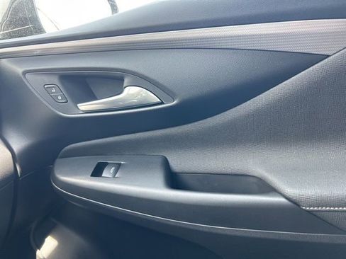 New 2026 Buick Envista Preferred FWD image 36