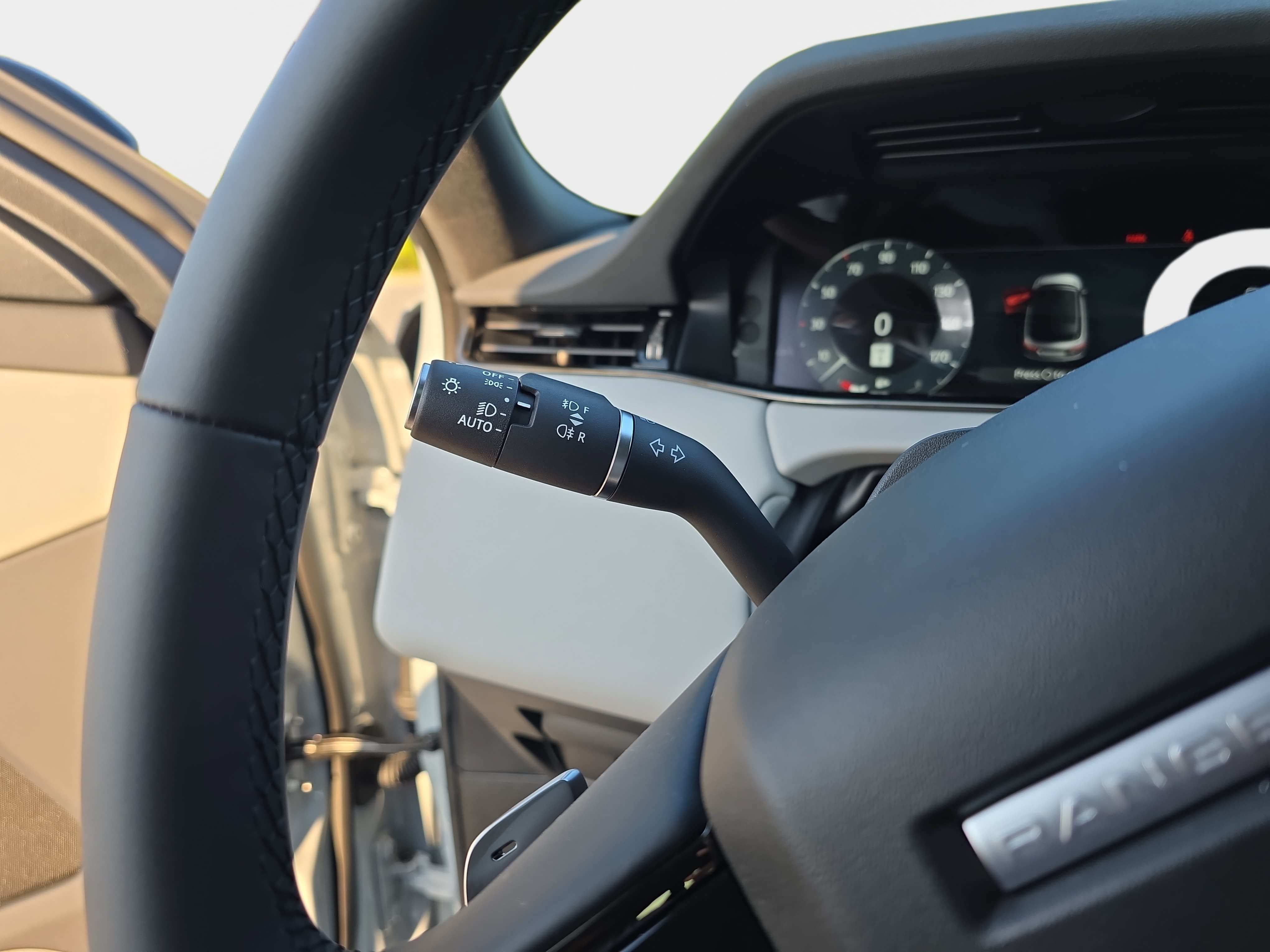 New 2026 Land Rover Range Rover Evoque S AWD/4WD image 26