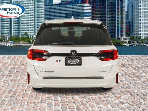 Certified 2025 Honda Odyssey Sport-L image 6