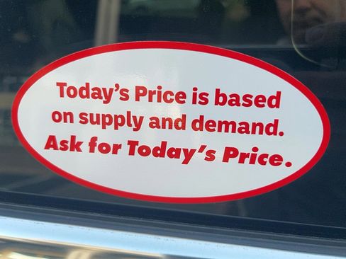 New 2026 Chrysler Voyager LX image 9