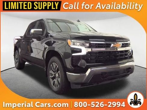 Used 2023 Chevrolet Silverado 1500 LT AWD/4WD image 1