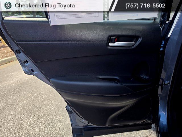 Used 2024 Toyota Corolla Cross AWD Hybrid w/ Convenience Package image 29