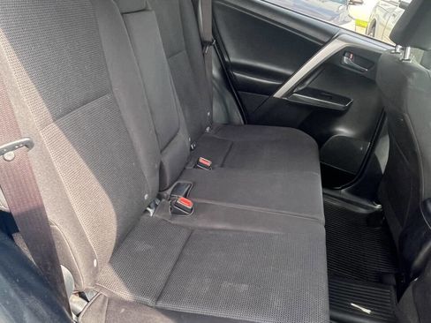 Used 2016 Toyota RAV4 XLE image 20