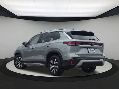 New 2025 Volkswagen Tiguan S image 5