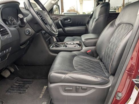 Used 2023 Nissan Armada Platinum w/ Captain's Chairs Package image 11