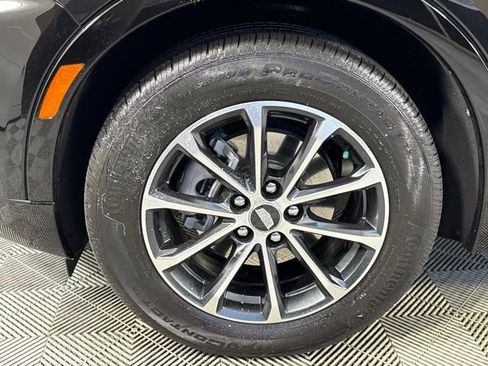 Used 2024 Cadillac XT4 Sport w/ Cold Weather Package image 11