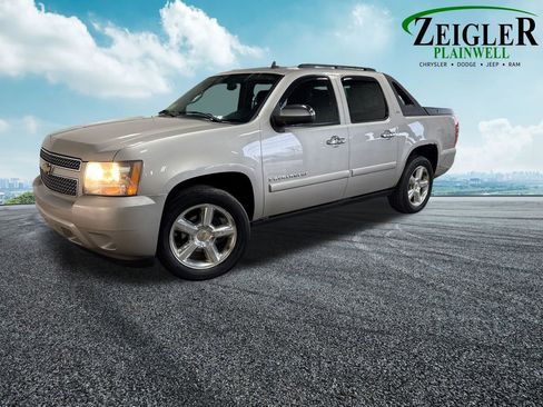 Used 2007 Chevrolet Avalanche LTZ w/ LTZ Preferred Equipment Group image 33