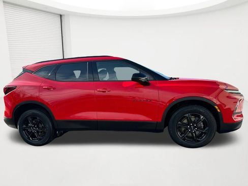 Certified 2023 Chevrolet Blazer LT w/ Convenience Package image 4