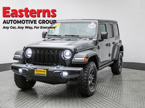Used 2023 Jeep Wrangler Unlimited w/ 8.4" Radio Group image 1