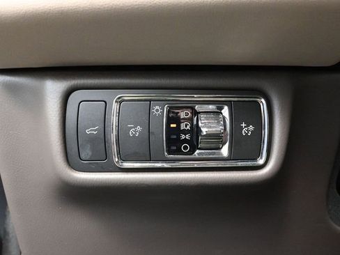 Used 2022 Lincoln Aviator Reserve w/ Elements Package Plus image 32