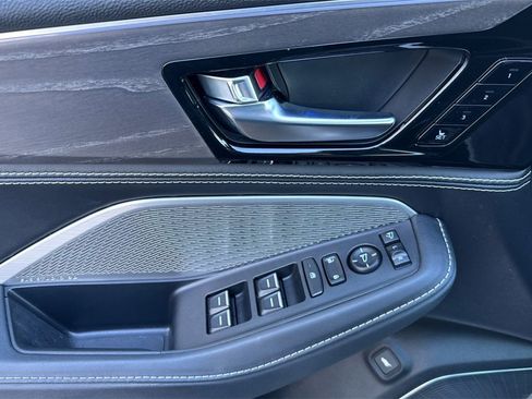 Certified 2023 Acura MDX SH-AWD w/ Advance Package image 15