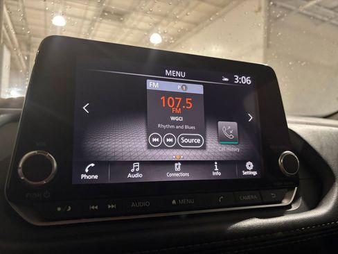 Used 2023 Nissan Rogue SV AWD/4WD image 20