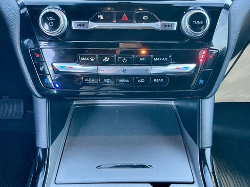 Used 2022 Ford Explorer ST w/ Equipment Group 401A image 30