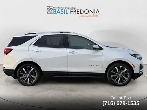 Used 2022 Chevrolet Equinox Premier image 6
