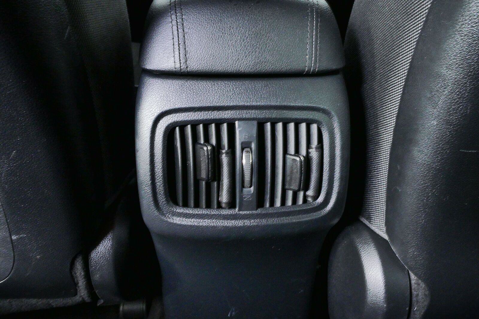 Used 2016 Kia Sportage LX FWD image 16