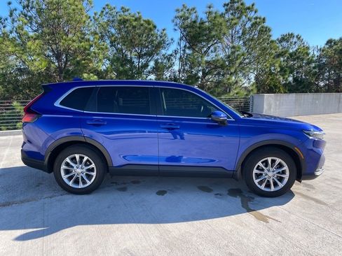 Certified 2024 Honda CR-V EX image 8