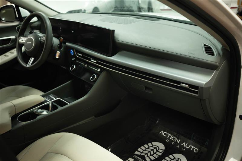 Used 2024 Hyundai Sonata SEL FWD image 14