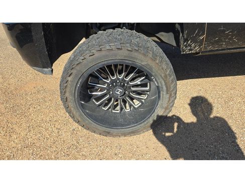Used 2020 Chevrolet Tahoe LS AWD/4WD image 9