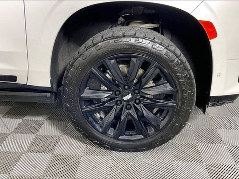 Used 2021 Cadillac Escalade Sport w/ Driver Assist Tech Package AWD/4WD image 12