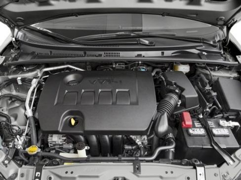 Used 2017 Toyota Corolla LE w/ Carpet Mat Package (TMS) image 13