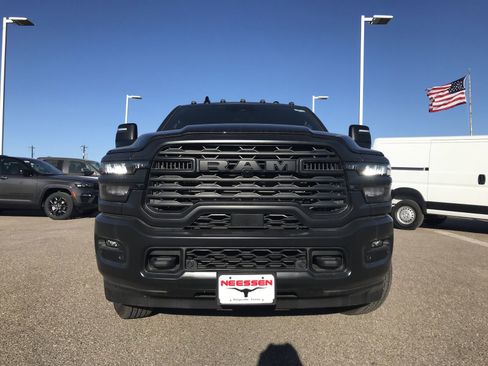 New 2026 RAM 2500 Tradesman AWD/4WD image 2