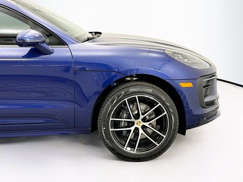 Used 2026 Porsche Macan AWD/4WD image 11