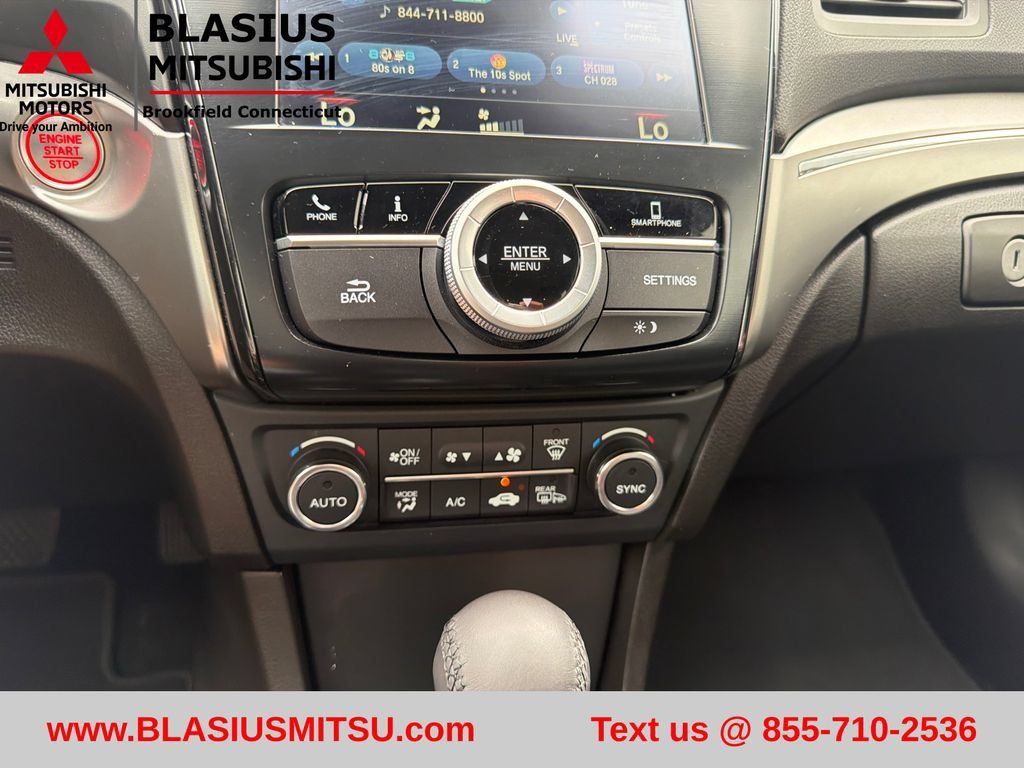 Used 2020 Acura ILX w/ Premium Package FWD image 19