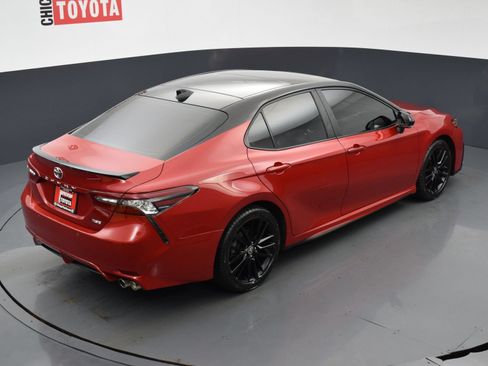 Used 2022 Toyota Camry XSE w/ Navigation Package FWD image 28