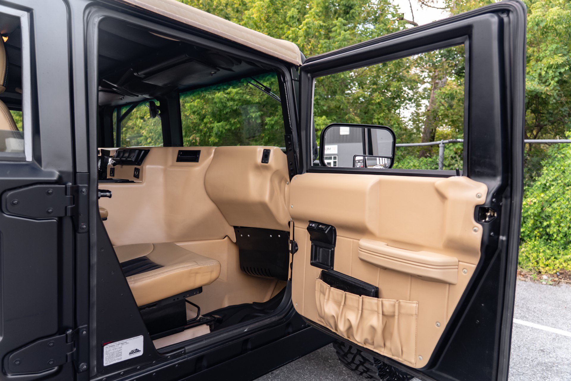 Used 2001 HUMMER H1 4-Door Open Top AWD/4WD image 31