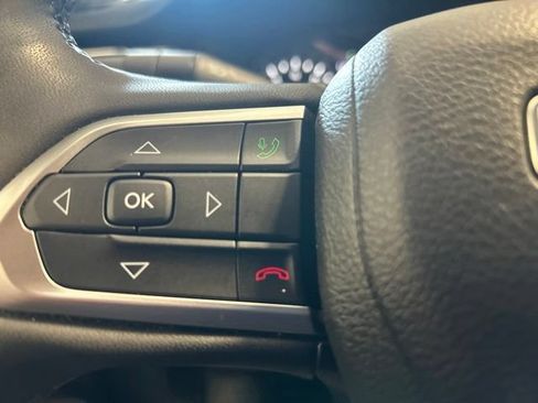 Used 2023 Jeep Compass Latitude w/ Convenience Group AWD/4WD image 30