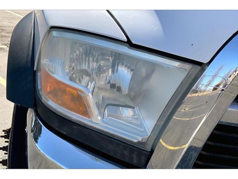 Used 2011 RAM 4500 4x4 Crew Cab w/ ST Decor Group image 27