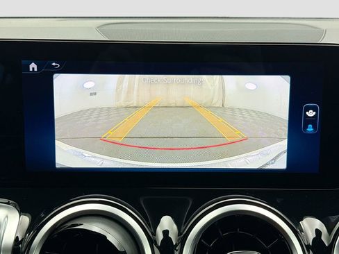 New 2026 Mercedes-Benz GLB 250 image 14