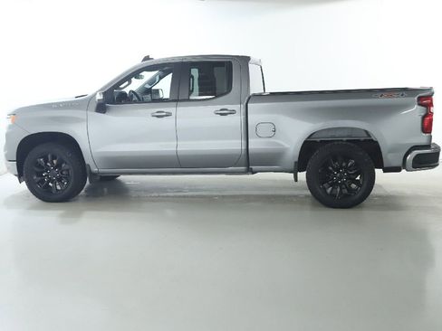 Used 2023 Chevrolet Silverado 1500 LT image 38
