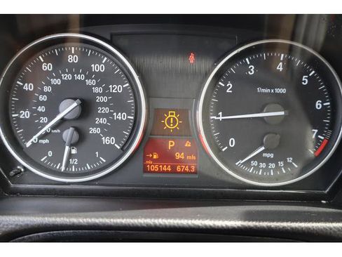 Used 2011 BMW 328i xDrive Sedan AWD/4WD image 13