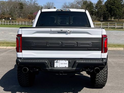 Used 2024 Ford F150 Raptor image 5
