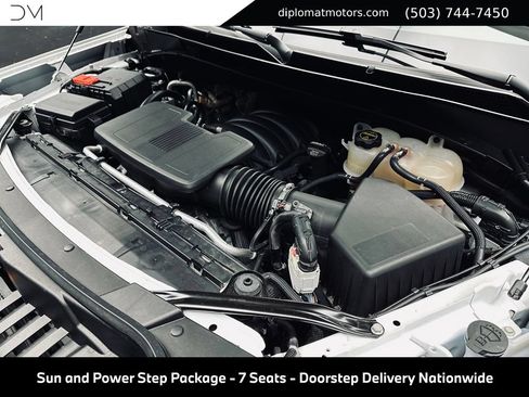 Used 2026 GMC Yukon Denali w/ Sun & Power Step Package AWD/4WD image 54