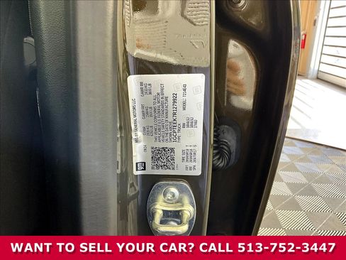 Used 2024 Chevrolet Colorado Trail Boss w/ Advanced Trailering Package AWD/4WD image 17