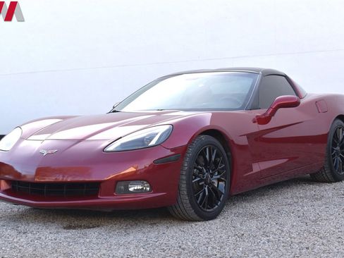 Used 2008 Chevrolet Corvette Coupe w/ Preferred Equipment Group image 8
